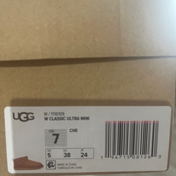 UGG Ultra Mini boots - Picture 7 of 8
